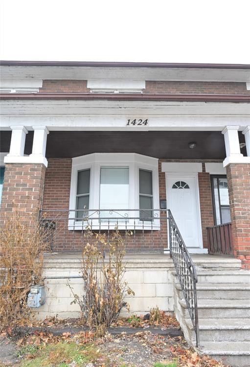 1424 Wyandotte St W Windsor, N9B 1H4 | Image 1