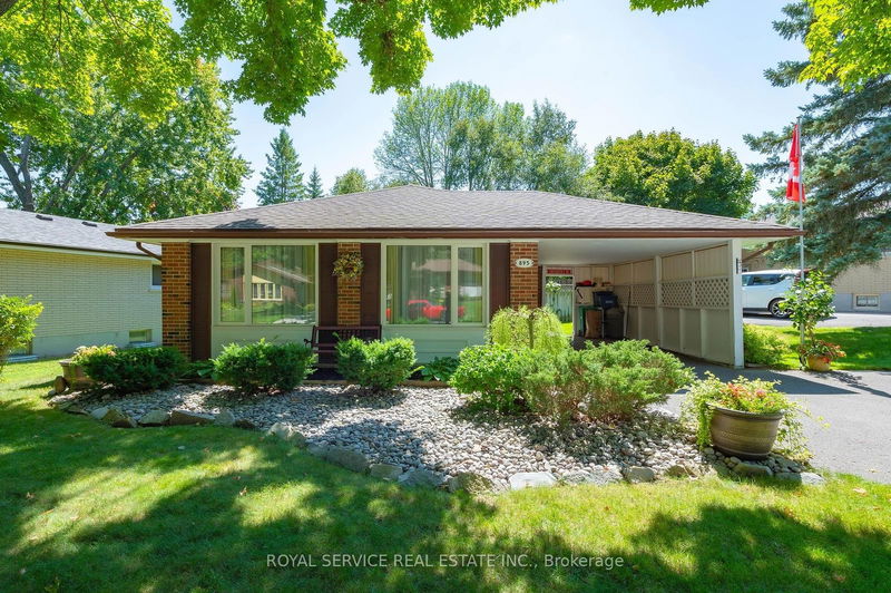 895 Ellesmere Ave  Peterborough, K9H 7A8 | Image 1