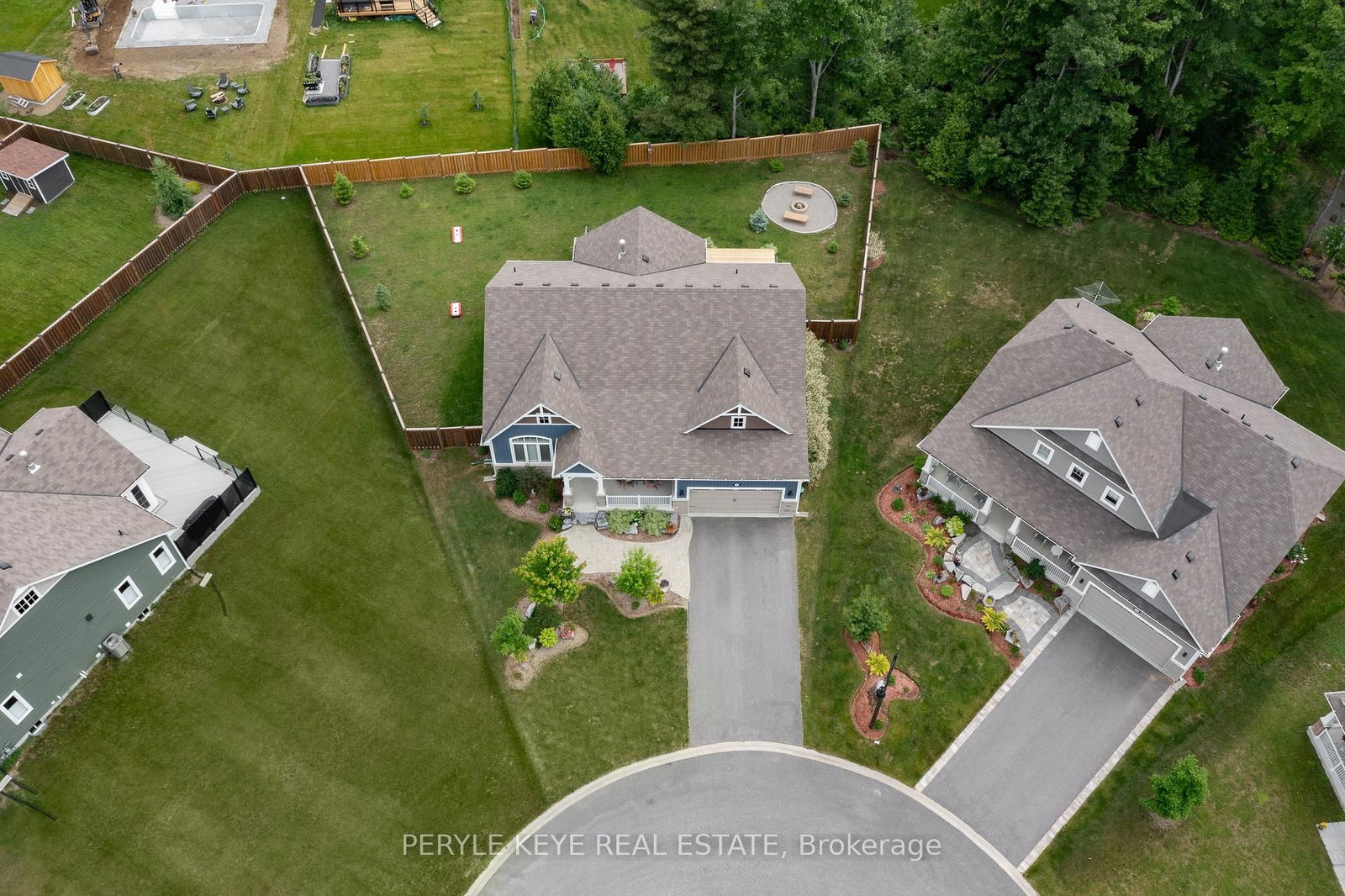 Listing Image 6