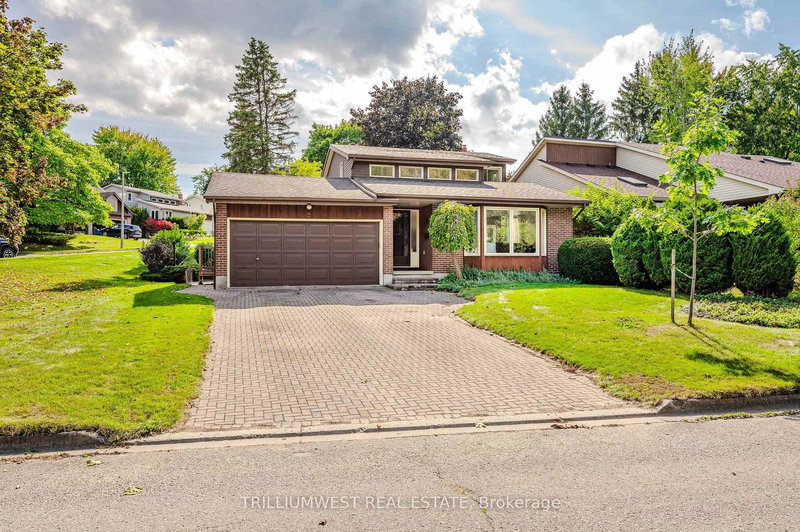 2 Pickwick Pl, Guelph, N1H 7V8 | Image 3