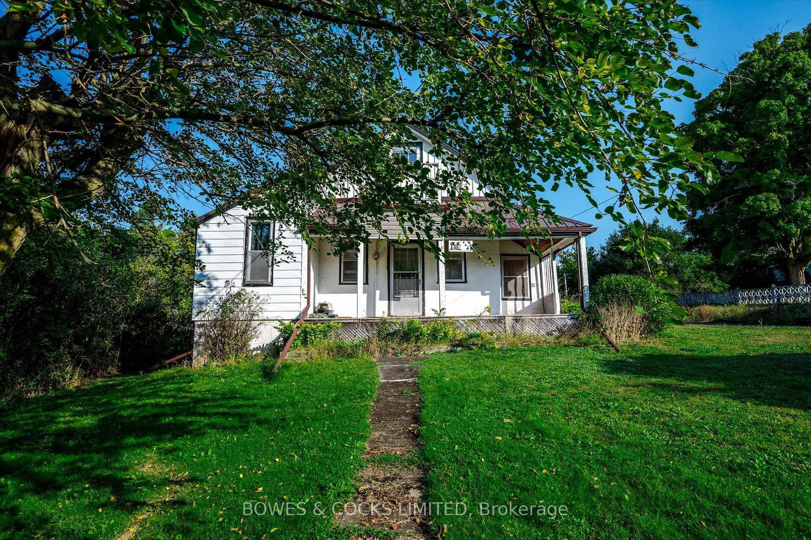 Listing Image 5