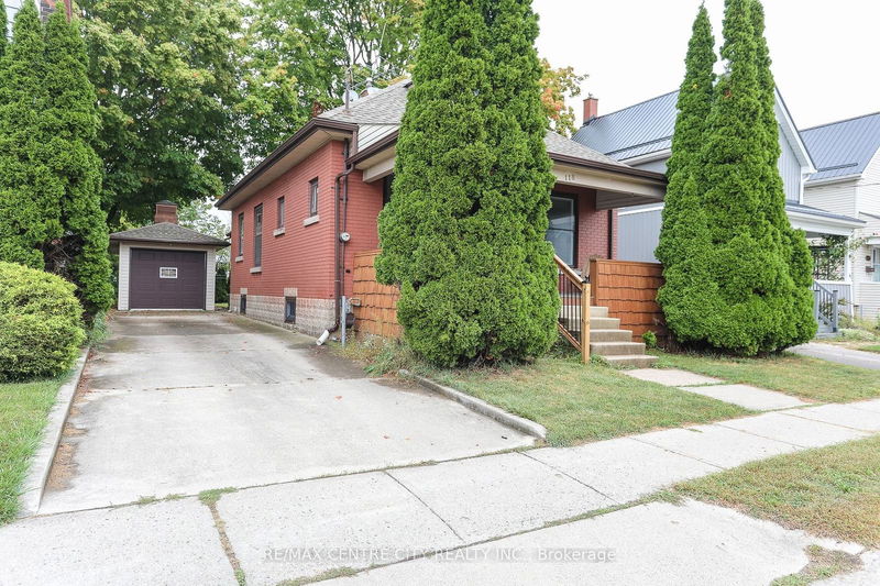 home for sale on 118 Erie Street