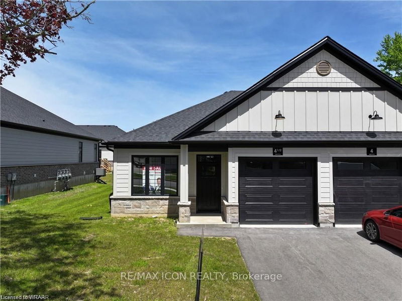 home for sale on 4.5 Elgin Street W