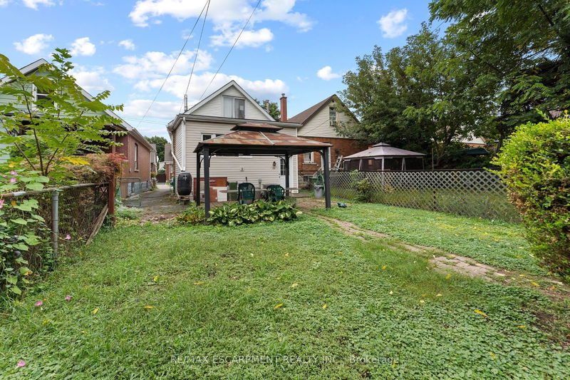 46 Graham Ave S Hamilton, L8K 2M1 | Image 30