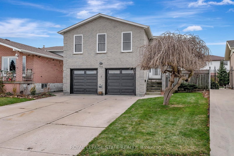 144 Ravenbury Dr, Hamilton, L8W 2B5 | Image 2