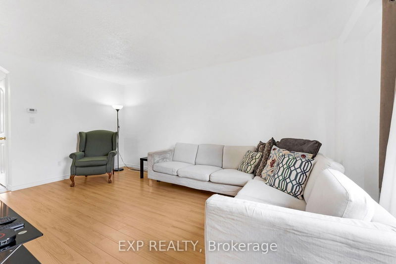 660 White Elm Blvd  Waterloo, N2V 2M3 | Image 13