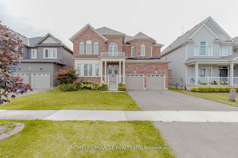 home for lease on 9367 Emerald Avenue
