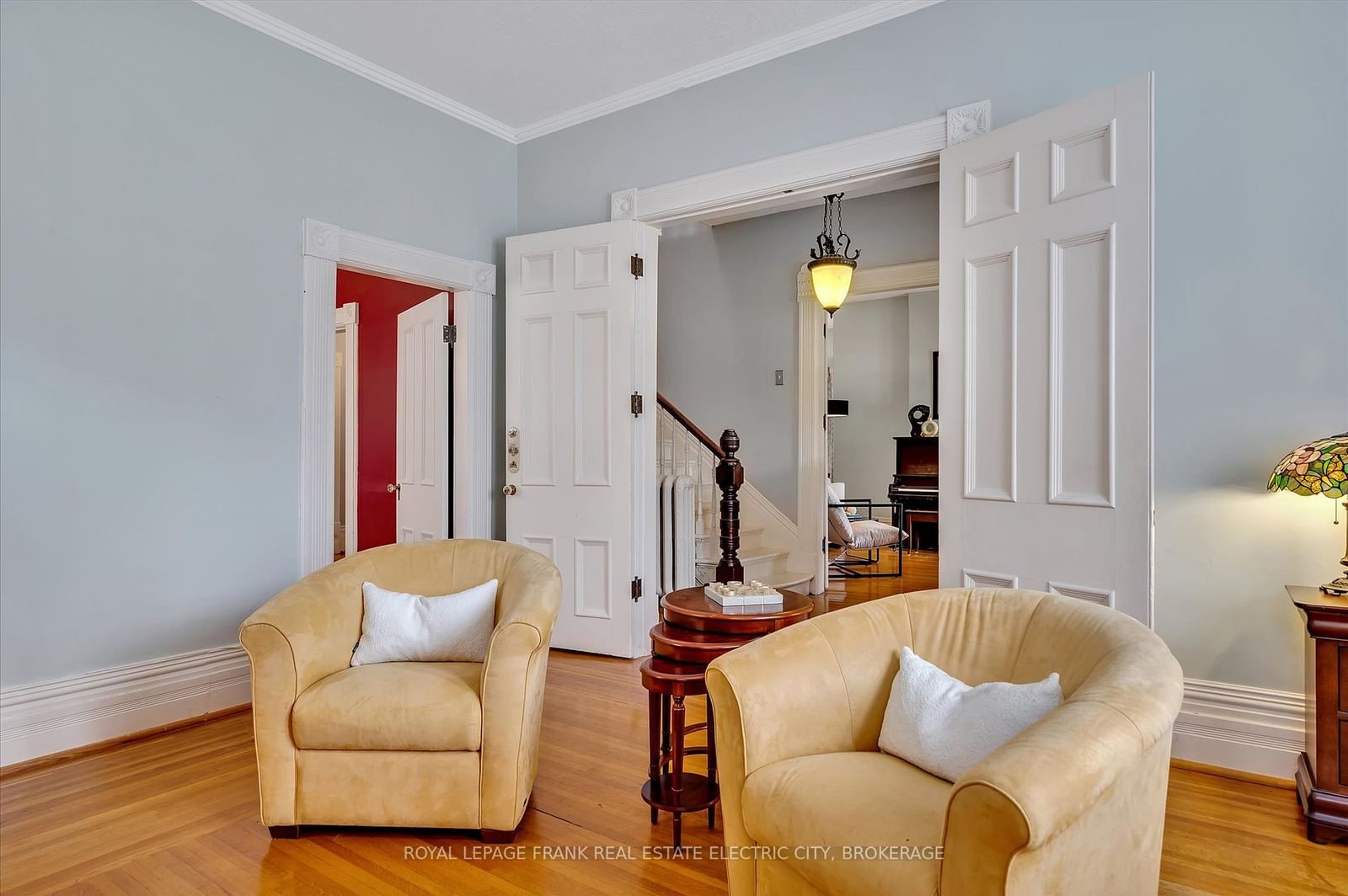 Listing Image 7