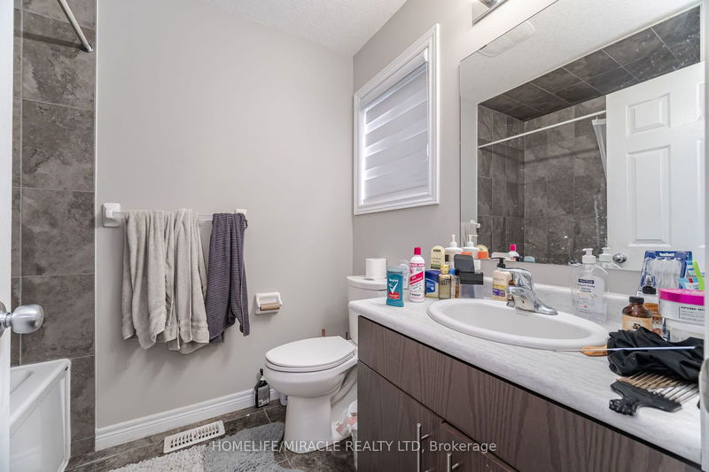 504 Florencedale Cres  Kitchener, N2R 0N3 | Image 26