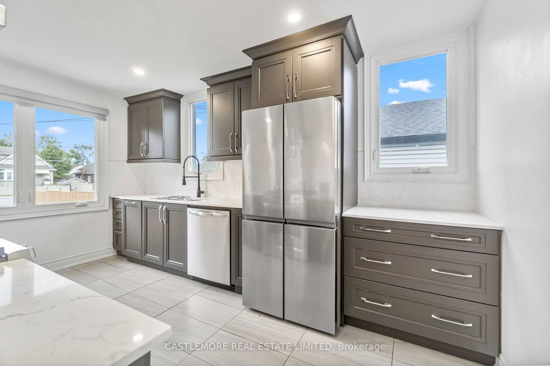 599 Beach Blvd  Hamilton, L8H 6X8 | Image 8