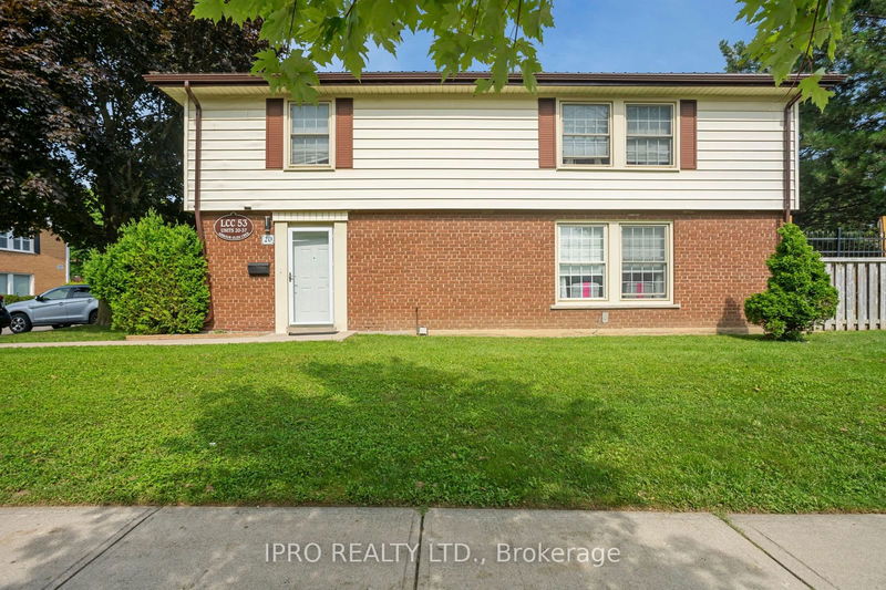 20 Arbour Glen Cres  London, N5Y 1Z9 | Image 1