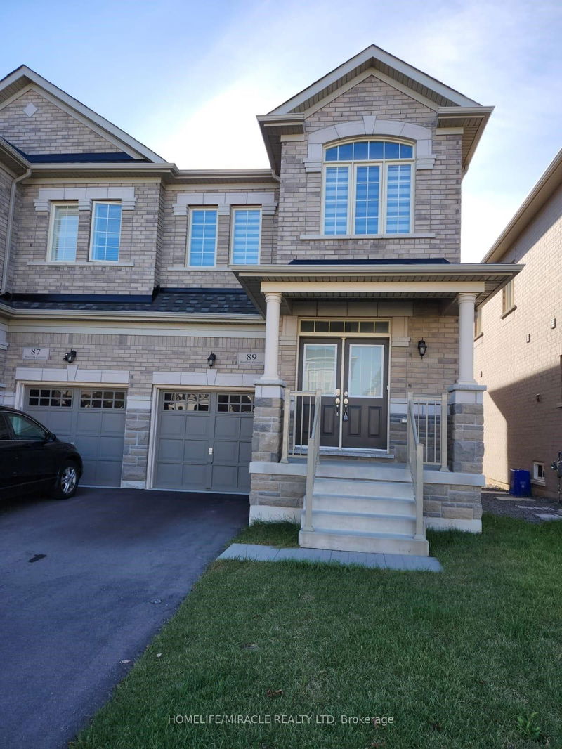 home for lease on 89 Westfield Crescent