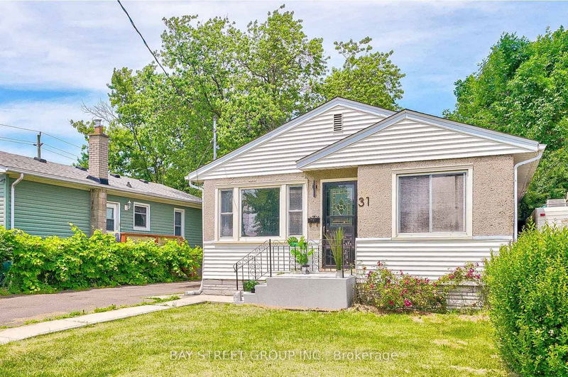 home for sale on 31 Warren Road