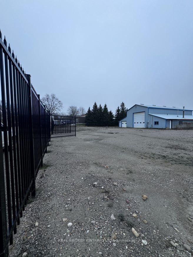 350 King St, Minto, N0G 2P0 | Image 3