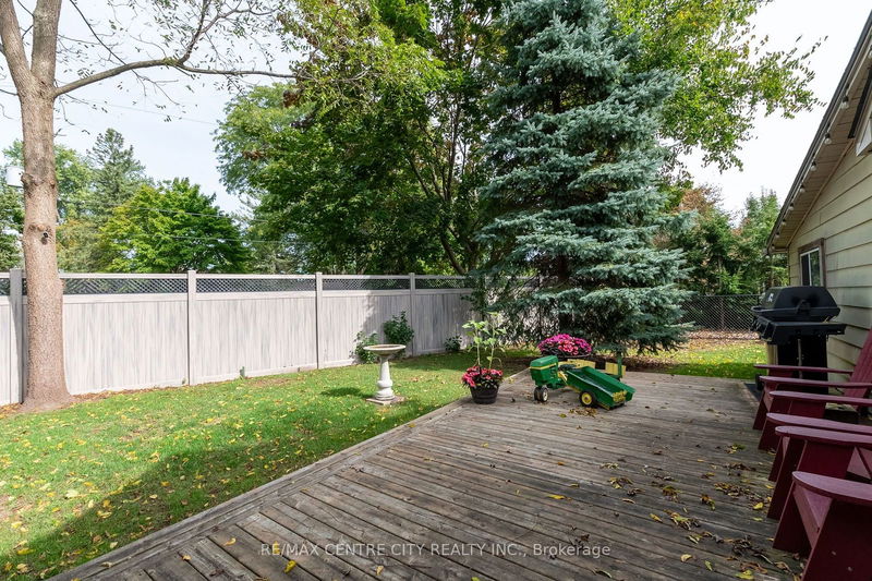 243 Centre St E Strathroy-Caradoc, N7G 1T3 | Image 25