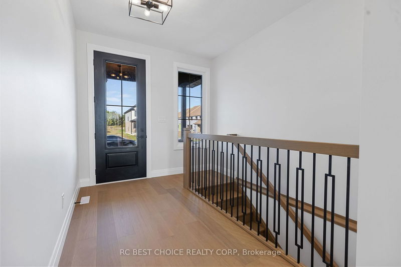 3877 Campbell St N London, N6P 1B4 | Image 10