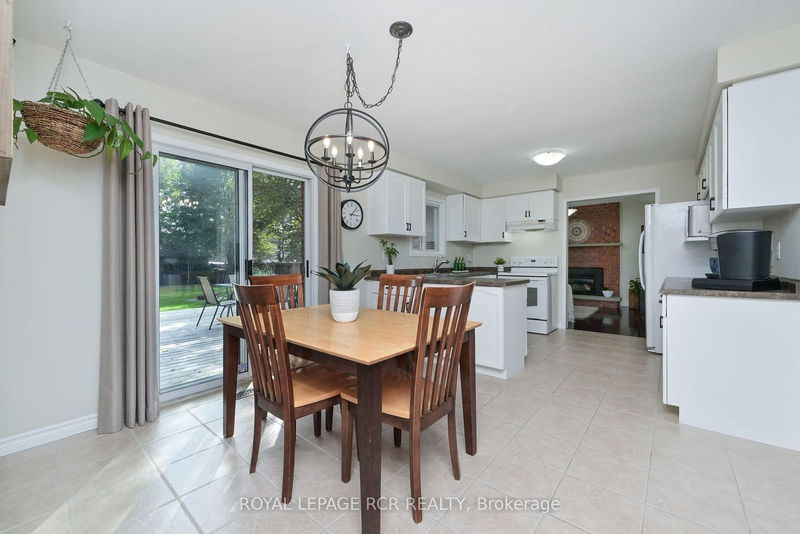 33 Riverside Dr  Mono, L9W 6L5 | Image 9