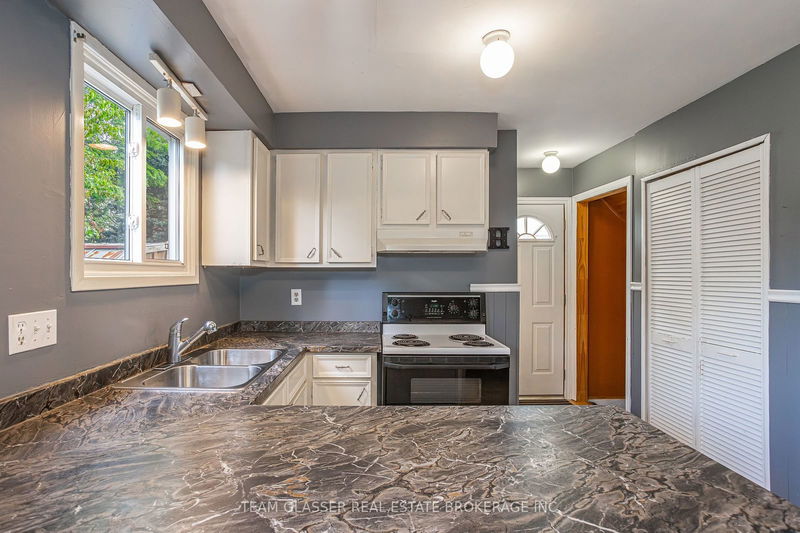 28 Rosamond Cres  London, N6E 2M8 | Image 11