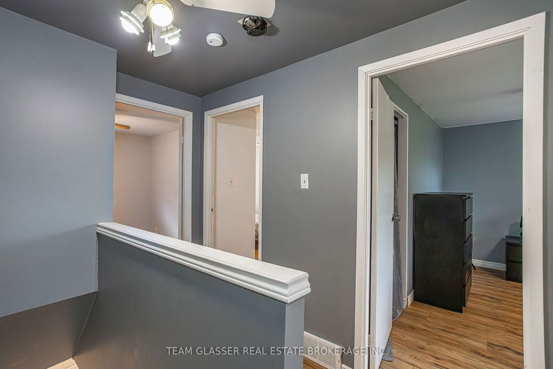 28 Rosamond Cres  London, N6E 2M8 | Image 14