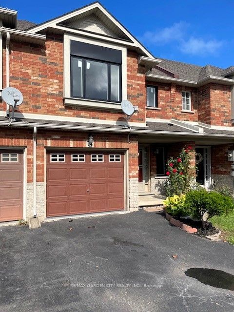 74 MAGNOLIA Cres  Grimsby, L3M 5R4 | Image 3