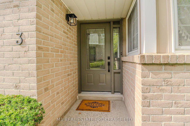 3 - 106 Woodlawn Rd E, Guelph, N1E 1B7 | Image 2