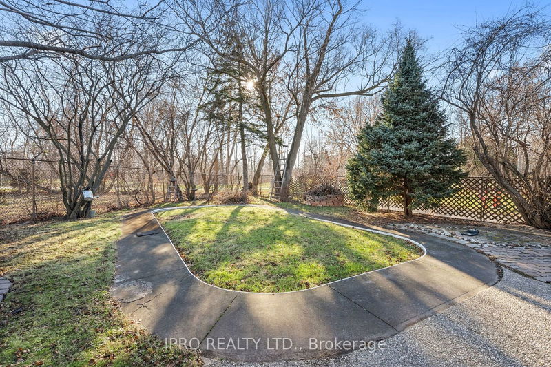 7000 Windsor Cres  Niagara Falls, L2G 1G1 | Image 29