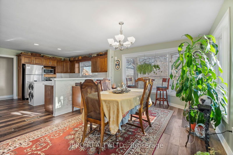 7000 Windsor Cres  Niagara Falls, L2G 1G1 | Image 6