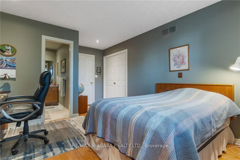 31 Crysler Cres  Thorold, L2V 5A2 | Image 15