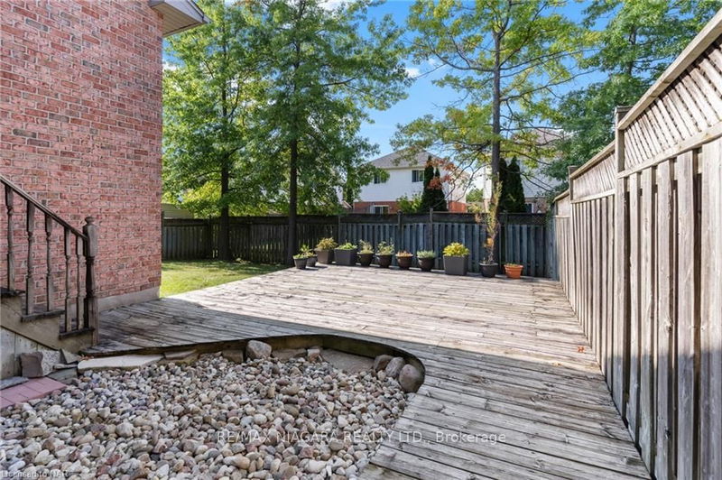 31 Crysler Cres  Thorold, L2V 5A2 | Image 30