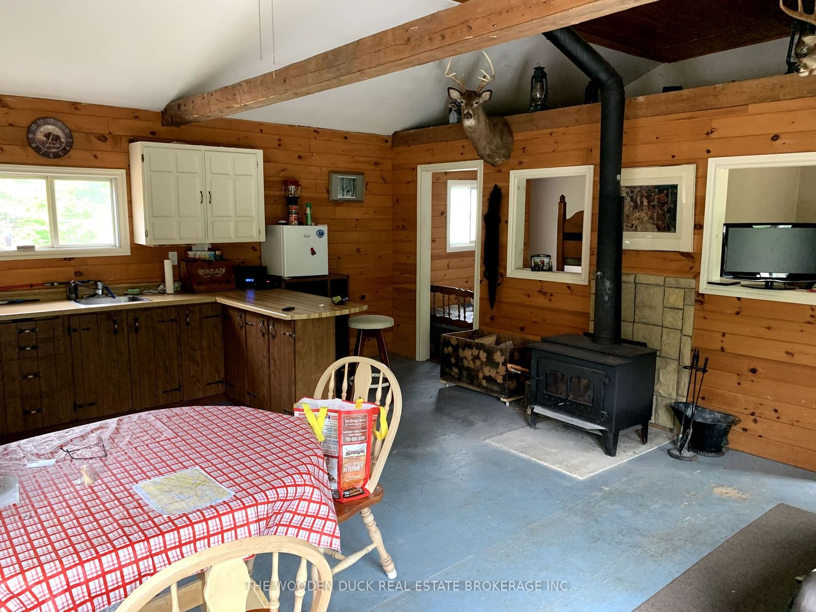 Listing Image 3