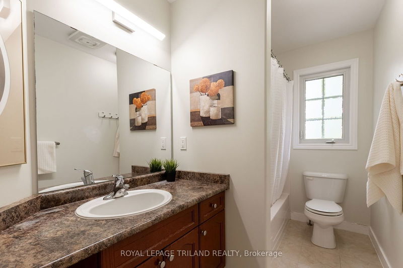 1361 Rosenberg Rd  London, N5X 4R7 | Image 24