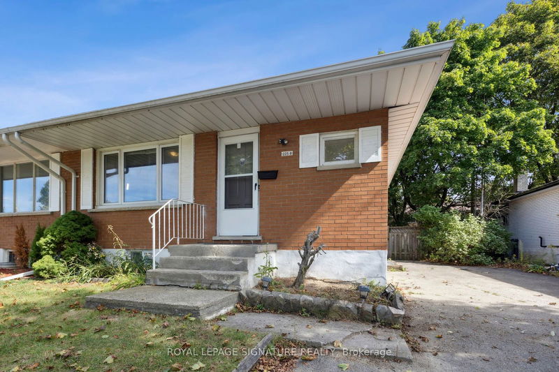 225B Cedarbrae Ave  Waterloo, N2L 4S6 | Image 3