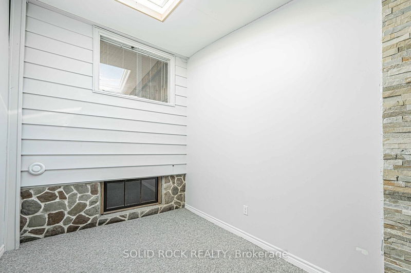 205 Ivon Ave  Hamilton, L8H 5S9 | Image 9