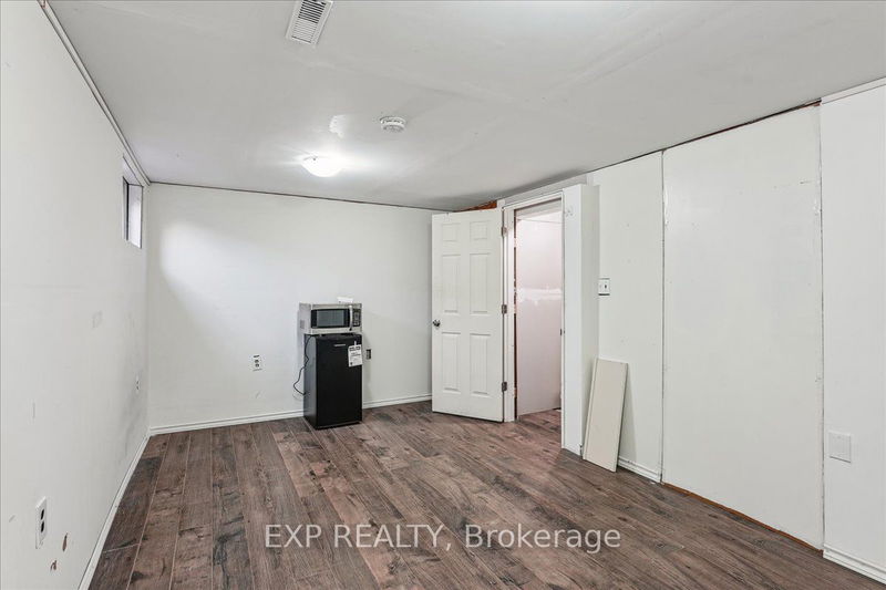  116 - 11 Harrisford St  Hamilton, L8K 6L7 | Image 25