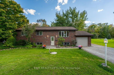 25 Emily Manor Dr  Kawartha Lakes, K0L 2W0 | Image 1