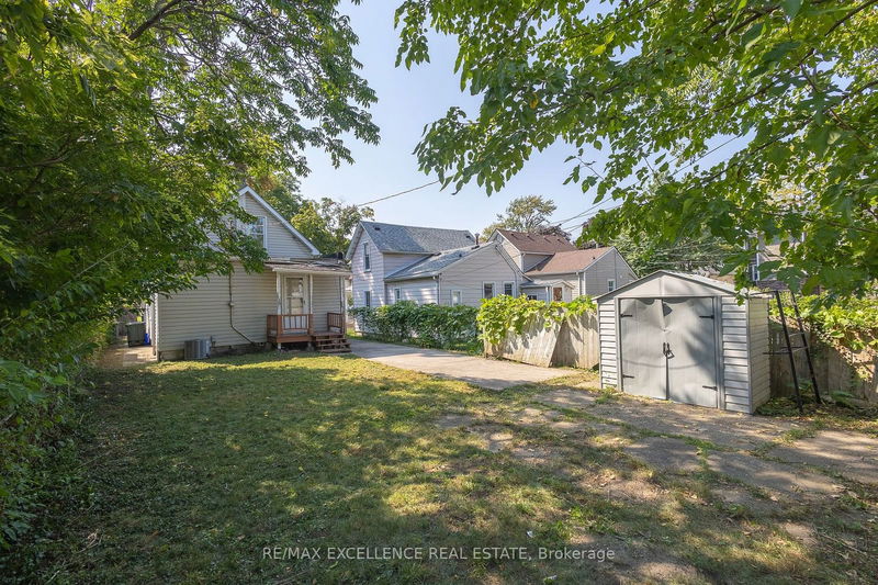 328 Bridge Ave  Windsor, N9B 2M4 | Image 4