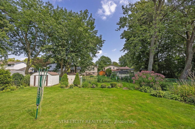 161 Estella Crt  London, N6J 3C5 | Image 24