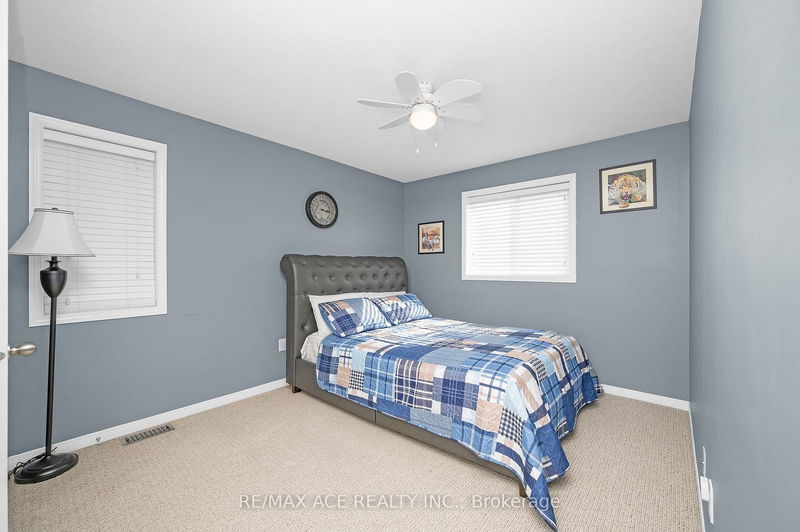 136 Palacebeach Tr  Hamilton, L8E 0C3 | Image 22