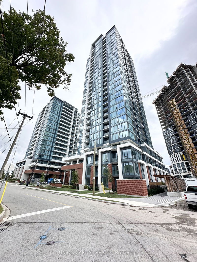home for lease on 2203-15 Wellington Street