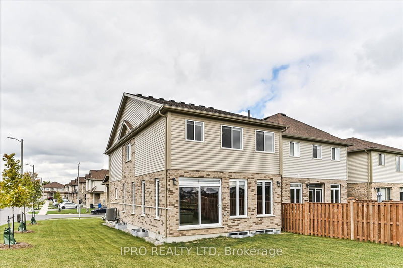 129 Macalister Blvd  Guelph, N1G 0G7 | Image 33