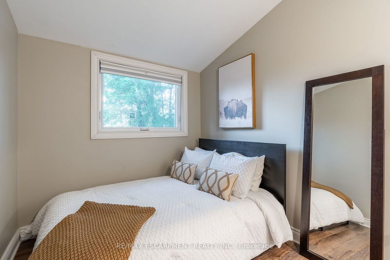 8 Laela Cres  Mulmur, L9V 2V7 | Image 23