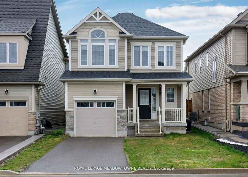 home for lease on 72 Mullholland Avenue