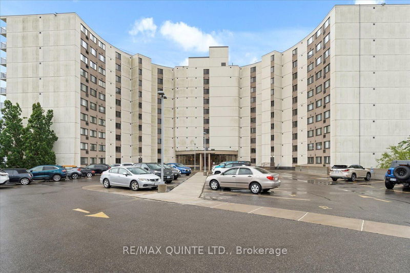  301 - 2 South Front St  Belleville, K8N 5K7 | Image 3