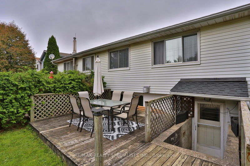 76 QUEENSDALE Cres  Guelph, N1H 6W3 | Image 2