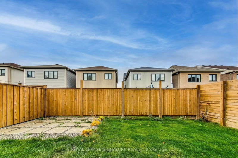 22 Larry Cres  Haldimand, N3W 1V3 | Image 21