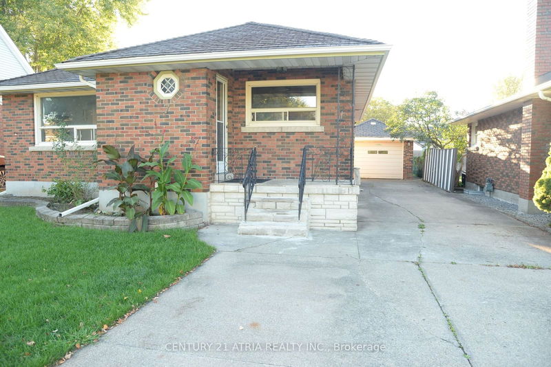 7 McMann Dr  Thorold, L2V 2V3 | Image 3