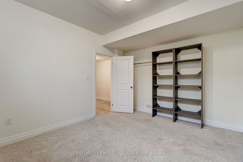 2808 Heardcreek Tr  London, N6G 0W1 | Image 30