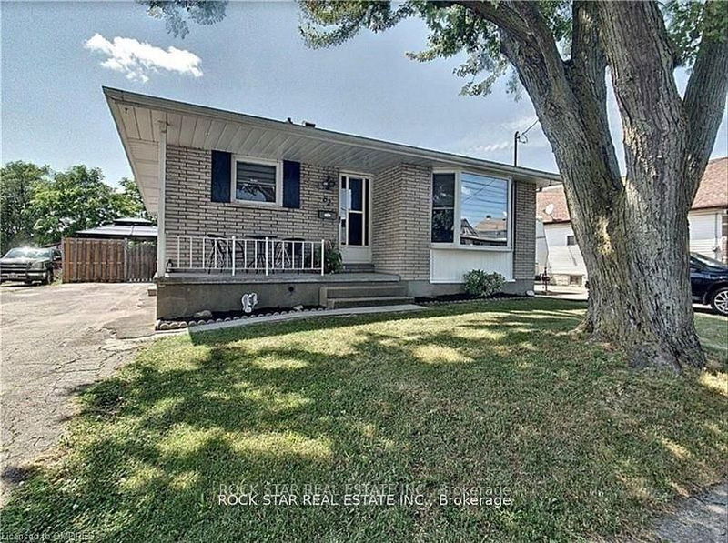 home for lease on Upper-82 Deere Street