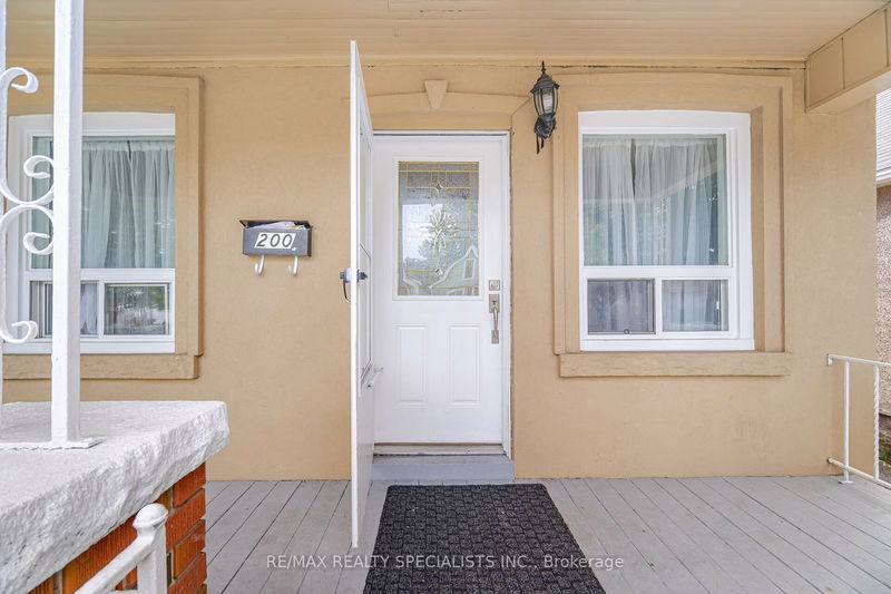 200 Paling Ave  Hamilton, L8H 5J7 | Image 4