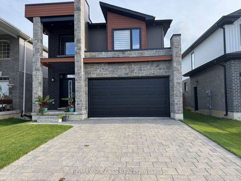 home for lease on 1337 John Kenney Drive